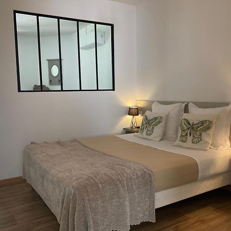Pavillon De L'Etang Apartment Chateauneuf-du-Rhone Ngoại thất bức ảnh